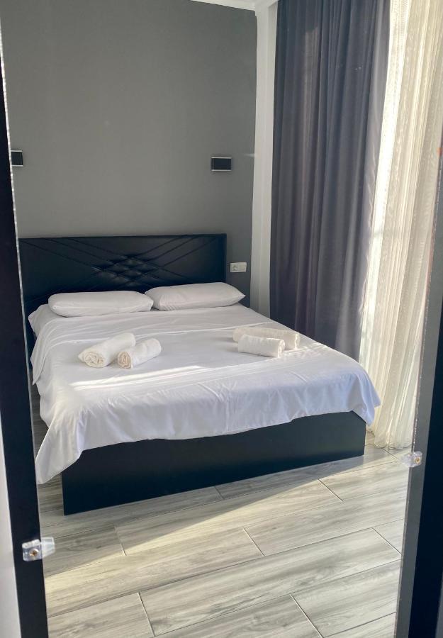 Hotel Niko Кобулети Екстериор снимка