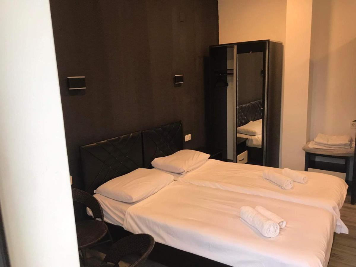 Hotel Niko Кобулети Екстериор снимка
