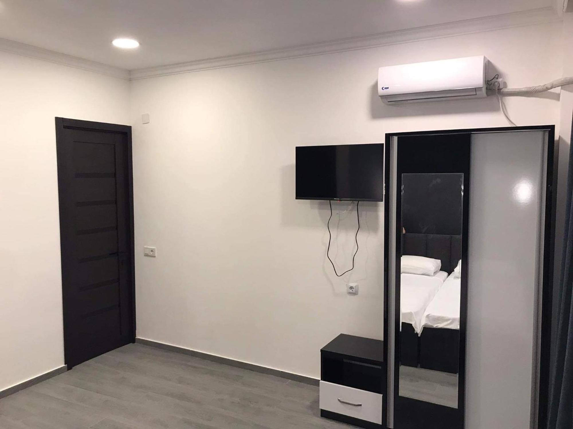 Hotel Niko Кобулети Екстериор снимка